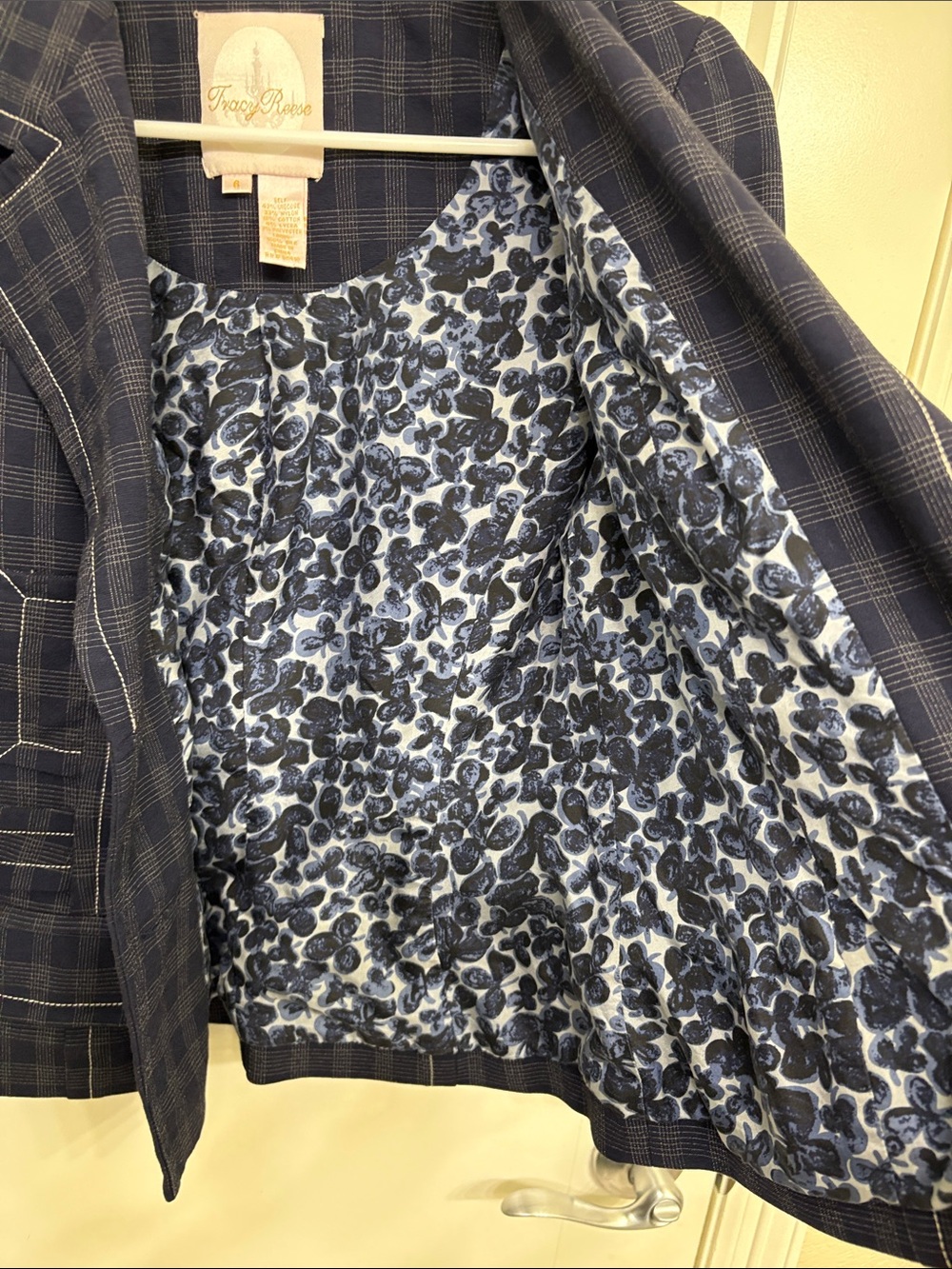 Tracy Reese Navy Plaid Tailored Blazer with Contrast Stitching - Picture 7 of 12